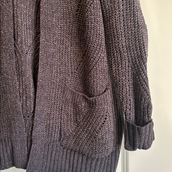 Soft cardigan sweater small - Picture 2 of 8